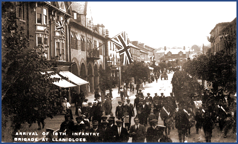 Soldiers on parade 1914