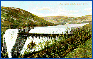 Dam under construction,1904