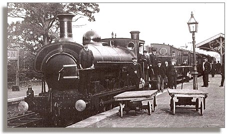 Train at Brecon station
